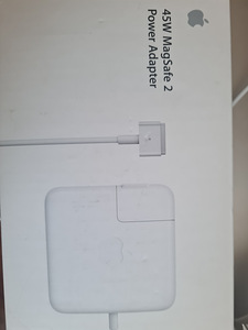 45W MagSafe 2 адаптер питания (1 фото из 3)