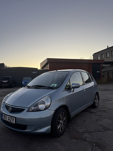 Honda Jazz (9 фото из 11)