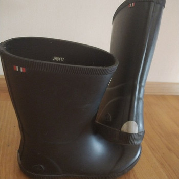 Kummikud Viking, suurus 32.