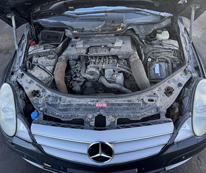 MB R Class 2006 Бензин / газ, 3.5 4Matic, Запчасти (2 фото из 10)