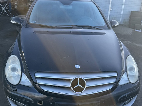 MB R Class 2006 Bens / gaas, 3.5 4Matic, Varuosad