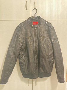 Куртка Guess (1 фото из 2)