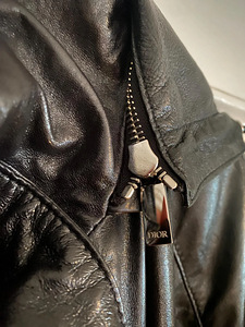 Кожаная куртка Christian Dior (4 фото из 5)