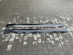 MÜÜA KASUTATUD ORIGINAAL AUDI A8 D4 KÜLJEKARBID (LÜHIKE KERE (2 foto / 6)