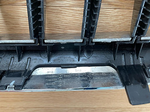 BMW 5 SEERIA G30, G31 ORIGINAAL KROOM ESI ILUVÕRED (5 foto / 5)