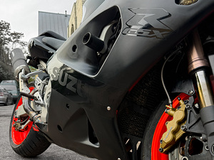Suzuki GSXR1000 (5 foto / 5)