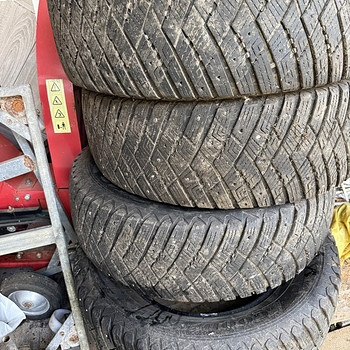 Зимняя резина 255/65/R17