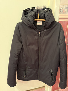 Куртка Guess (2 фото из 3)