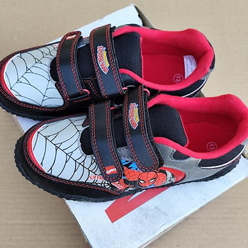 Laste tossud Spider-Man