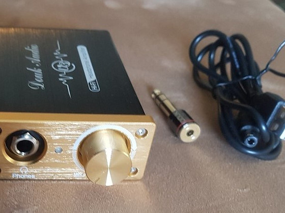 Kõrvaklapivõimendi Douk Audio U3