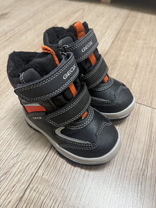 Детские ботинки Geox (1 фото из 5)