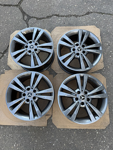 17" оригинальные диски Mercedes-Benz 5x112 (2 фото из 8)