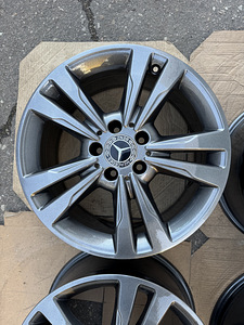 17" оригинальные диски Mercedes-Benz 5x112 (5 фото из 8)
