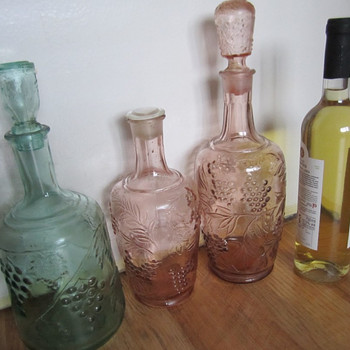 Графины СССР. Бутылки старинные.