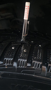 5x120 BMW orig veljed 205/55R16 HANKOOK naastrehvid 6mm (3 foto / 3)