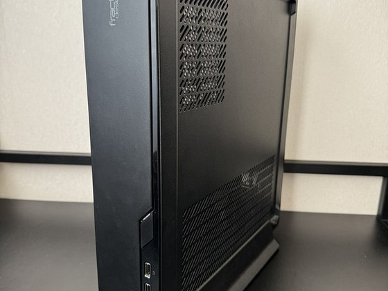 Arvutikorpus Fractal Design Node 202 Black ITX SFX SFF PC