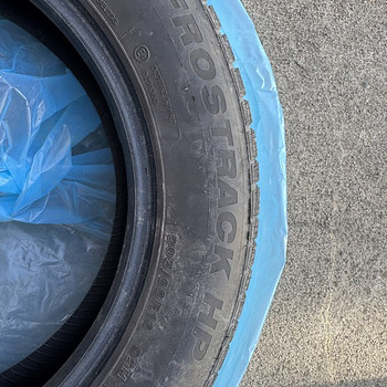 Зимние шины Minerva 205/60 R16 2шт