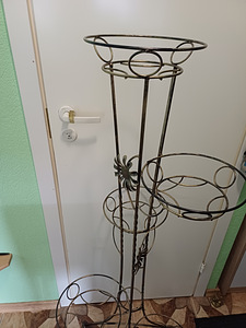 Подставка для цветов (1 фото из 1)