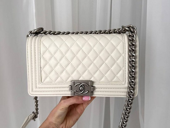 Chanel Boy Beige Silver kott koopia