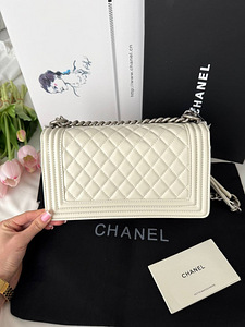Сумка Chanel Boy Beige Silver копия (9 фото из 10)