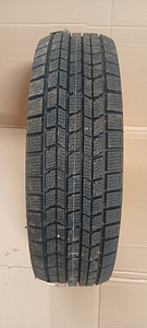 Uued talverehvid Dunlop 185/70R14 (1 foto / 6)