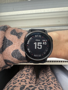 Garmin Fenix 6S Pro (2 фото из 5)