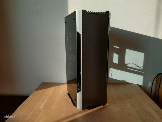 PHANTEKS Enthoo Evolv Shift Mini-ITX