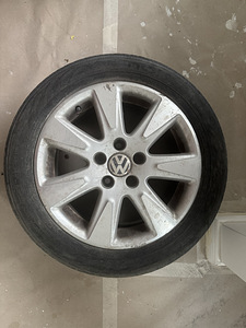Диски Volkswagen (4 фото из 8)