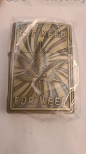 Zippo (6 foto / 9)