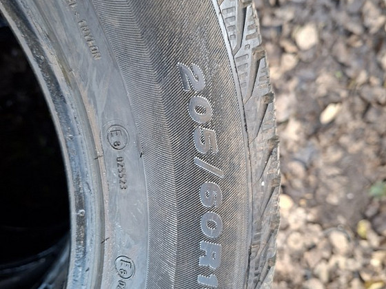 205/60R16