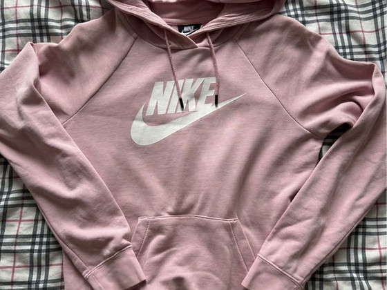 Müüa naiste Nike kampsun