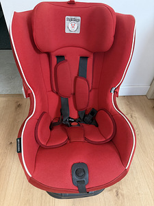 Автокресло Peg Perego (3 фото из 6)