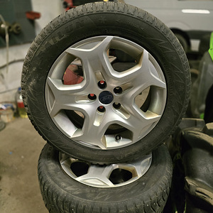 Veljed Ford Volvo 5x108 R16 (1 foto / 2)