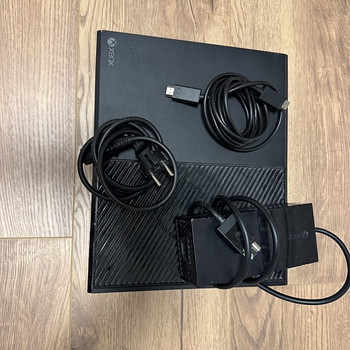 Xbox one 1TB,