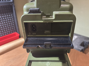 Militaar taskulamp (4 foto / 7)