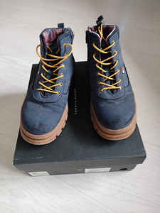 Tommy Hilfiger saapad 37 (2 foto / 3)