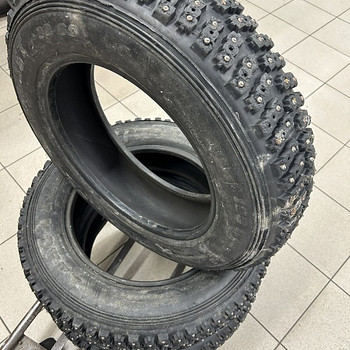 Шины Black Rocket BR60 15" с шипами