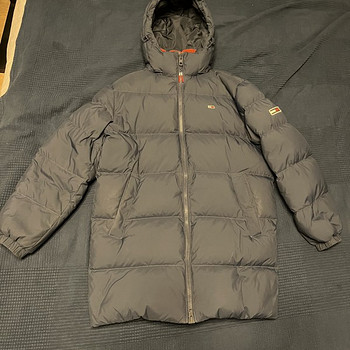 Tommy Hilfiger medium puffer