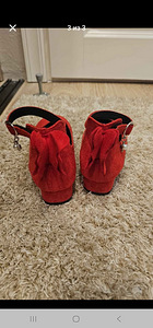 Детские туфли (2 фото из 3)