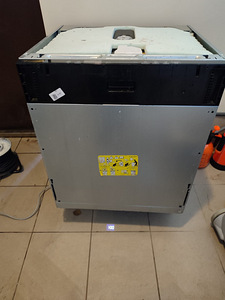 Nõudepesumasin Elektrolux (1 foto / 4)