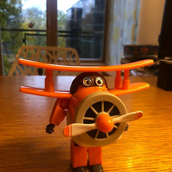 Mänguasi lennuk Wings, Super Tiivad