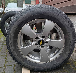 Chevrolet Captiva Комплект зимних колес (2 фото из 7)