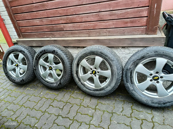 Chevrolet Captiva talverataste komplekt