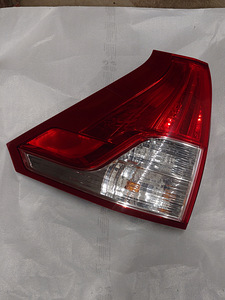 Задний фонарь Honda CR-V 2014 (1 фото из 9)