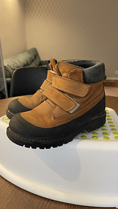 Ботинки детские (3 фото из 5)