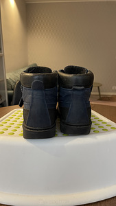 Ботинки детские (3 фото из 4)