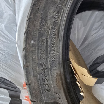 Michelin pilot sport 4 235/45/r18 2tk 5mm