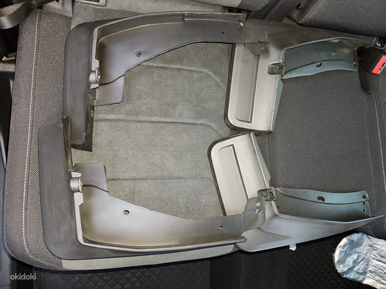 VW Tiguan 2017-2021 porilauad komplekt