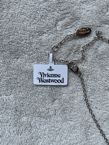Vivienne Westwood ожерелье (3 фото из 3)