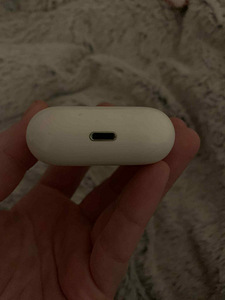 Apple Airpods 3 (3 фото из 4)